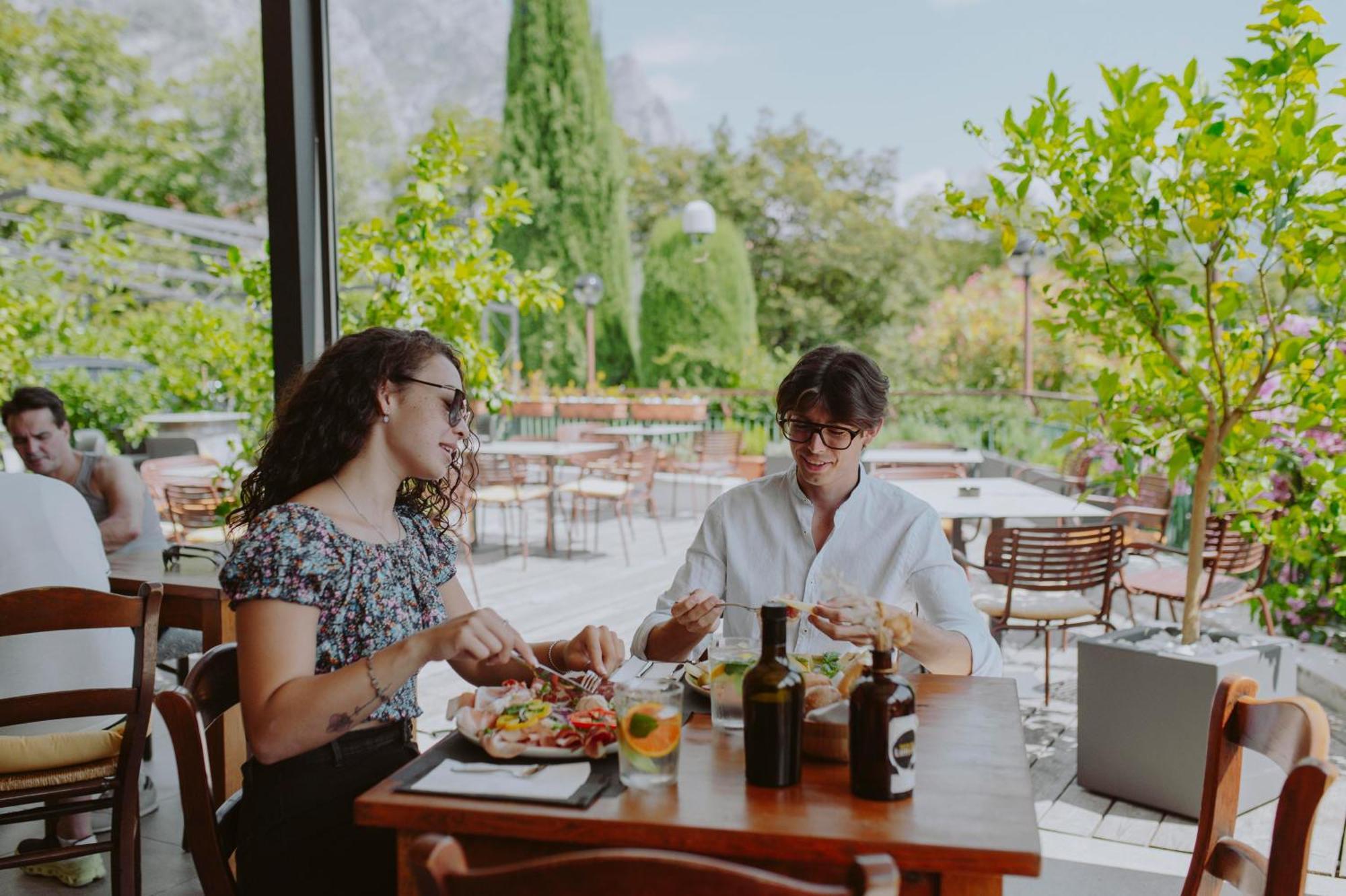 Hotel Limone Limone sul Garda Exterior photo