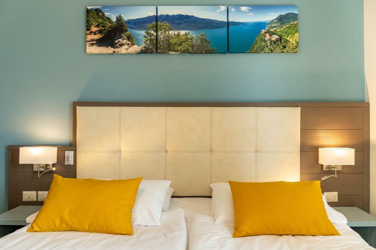Hotel Limone Limone sul Garda Exterior photo